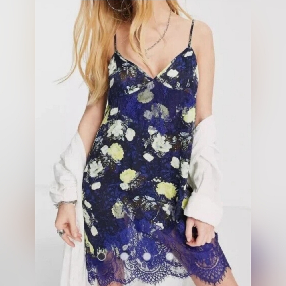 FREE PEOPLE INTIMATELY Sunfade Floral Print Lace Slip Mini Dress Size Medium